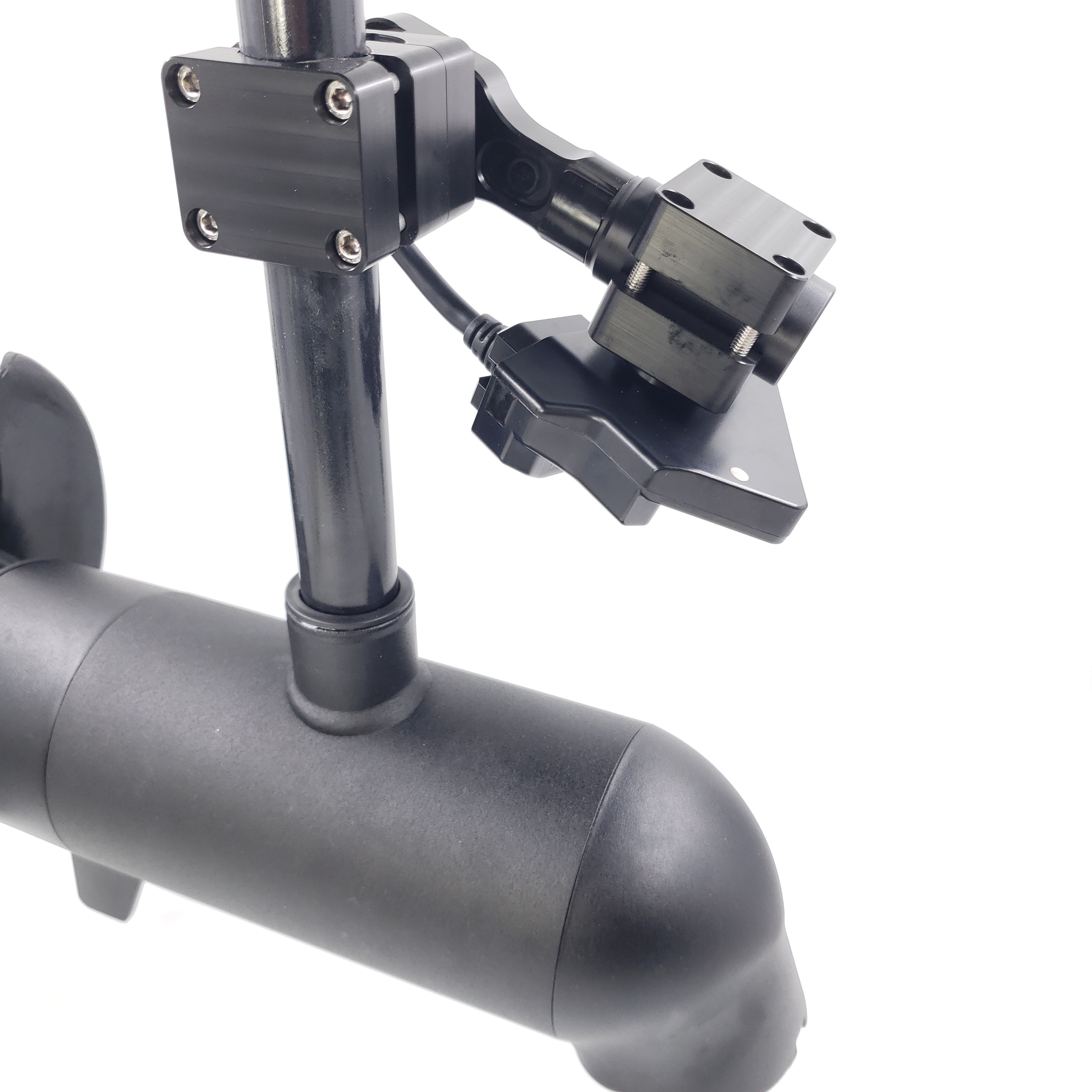 DOMINATOR-GARMIN LVS32 MOUNT FOR TROLLING MOTOR / F.O. LINK SPACER INCLUDED