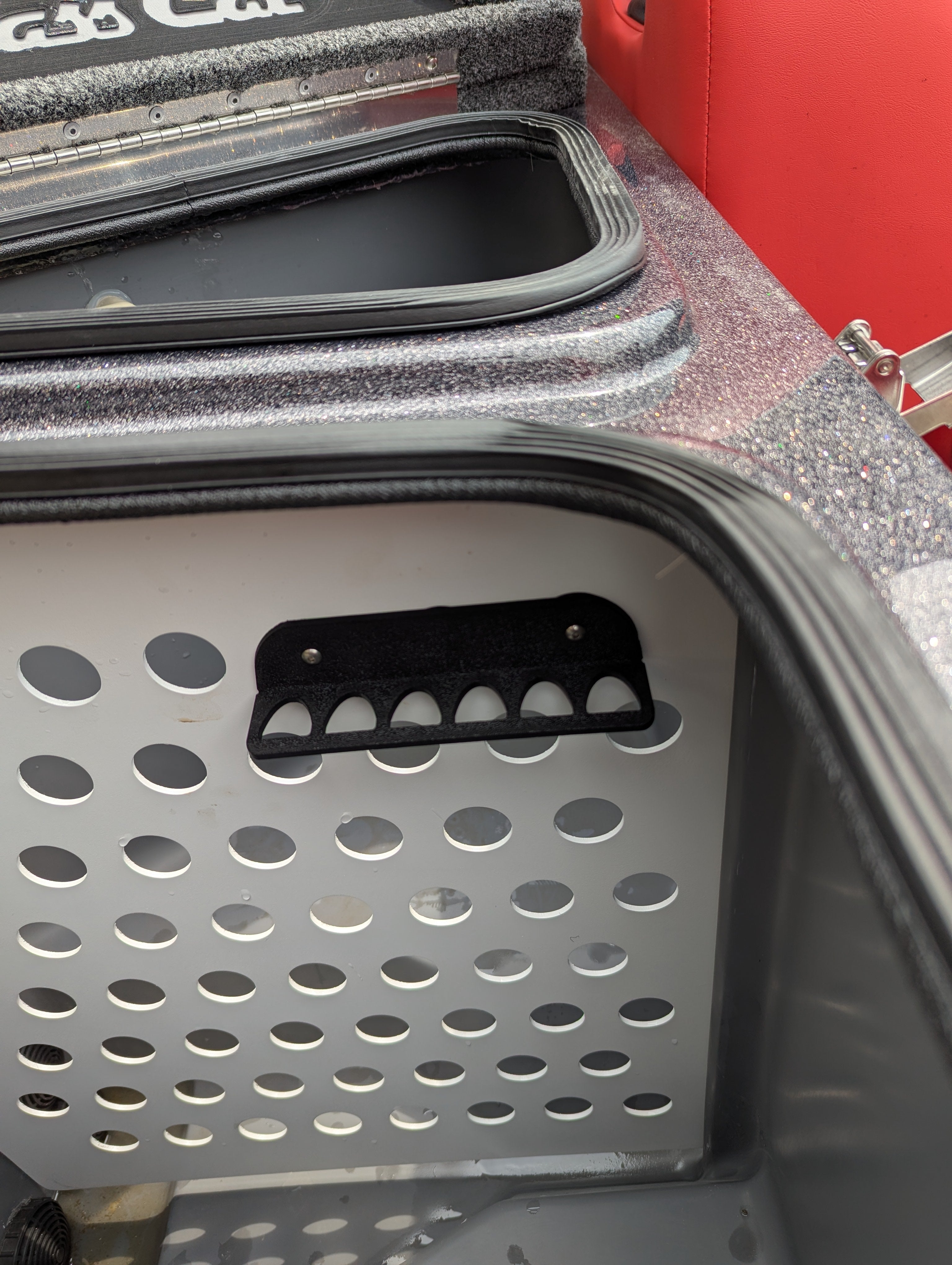 npdbc0014-2022-2023-bass-cat-puma-2024-current-puma-sts-cull-tag-holder-with-mounting-plate