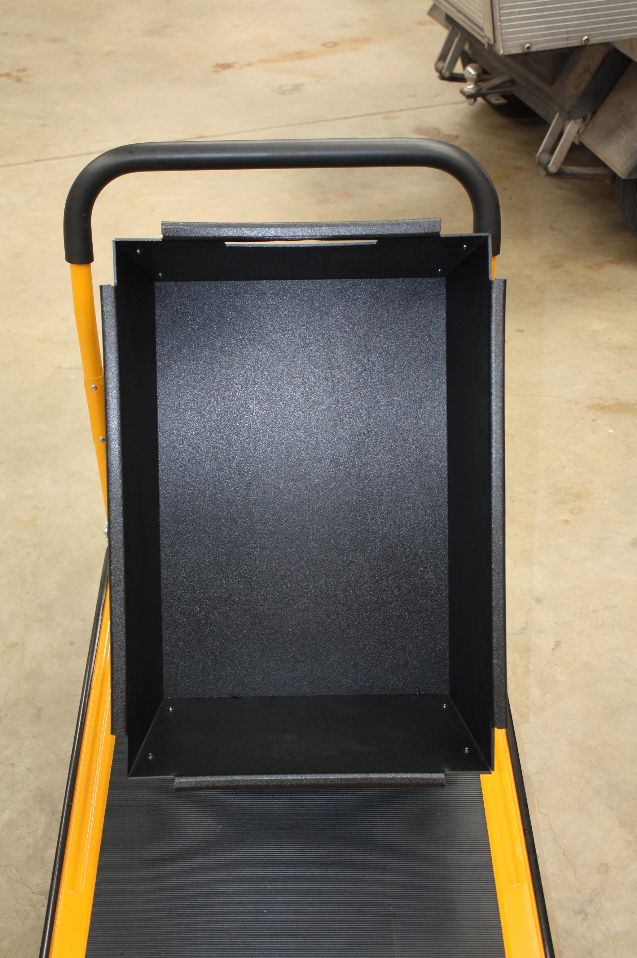 npdblem0006-tub-16-x-23-25-x-14