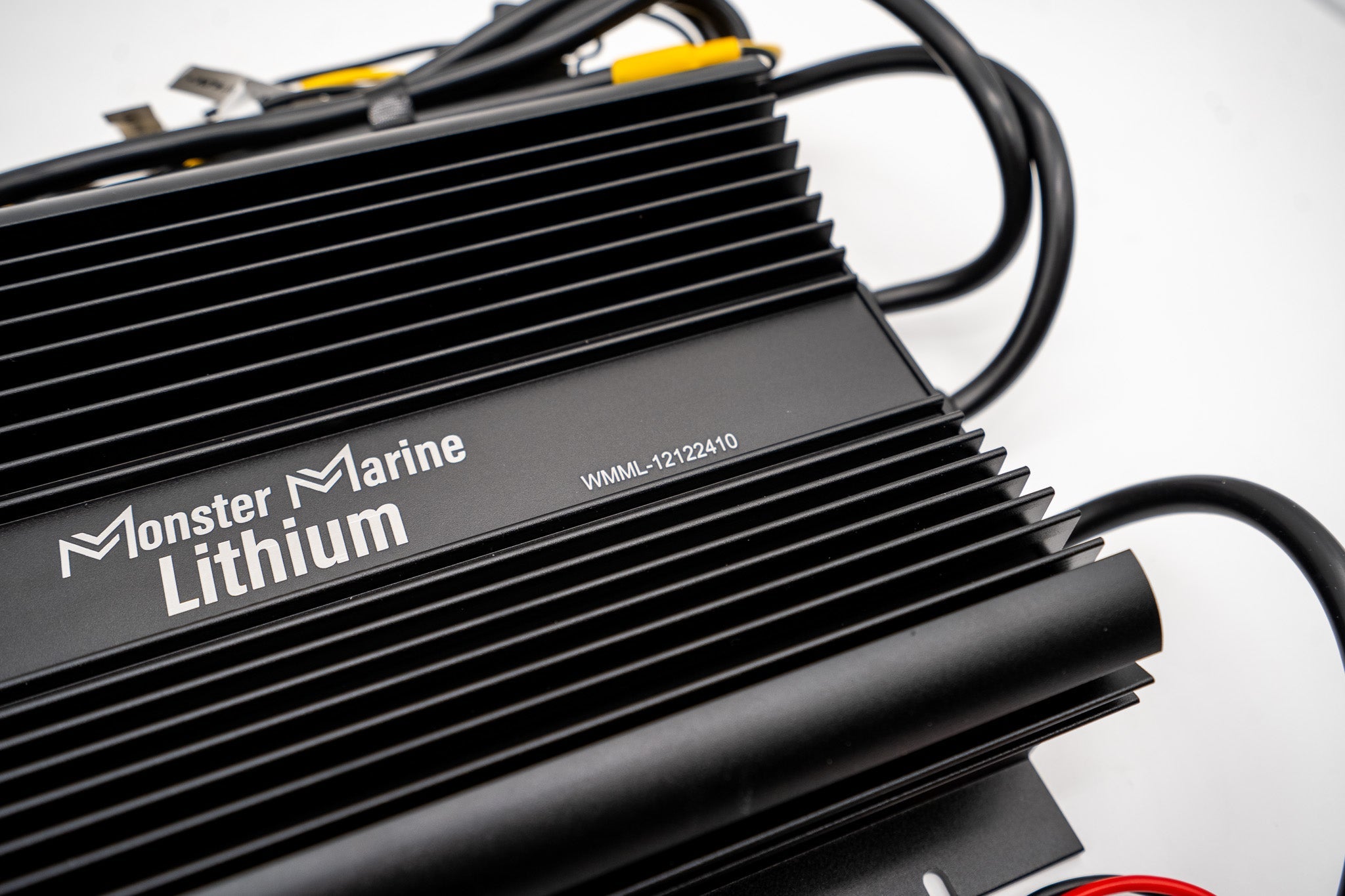 Triple Bank 12v, 12v & 24v marine waterproof Lead/AGM-Lithium charger