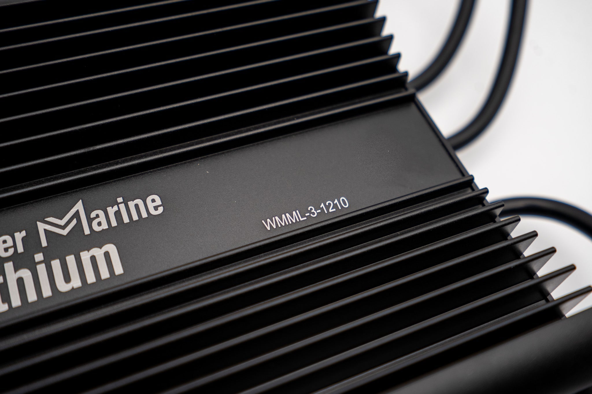 3 Bank Lithium/AGM/Lead Marine Waterproof Battery Charger