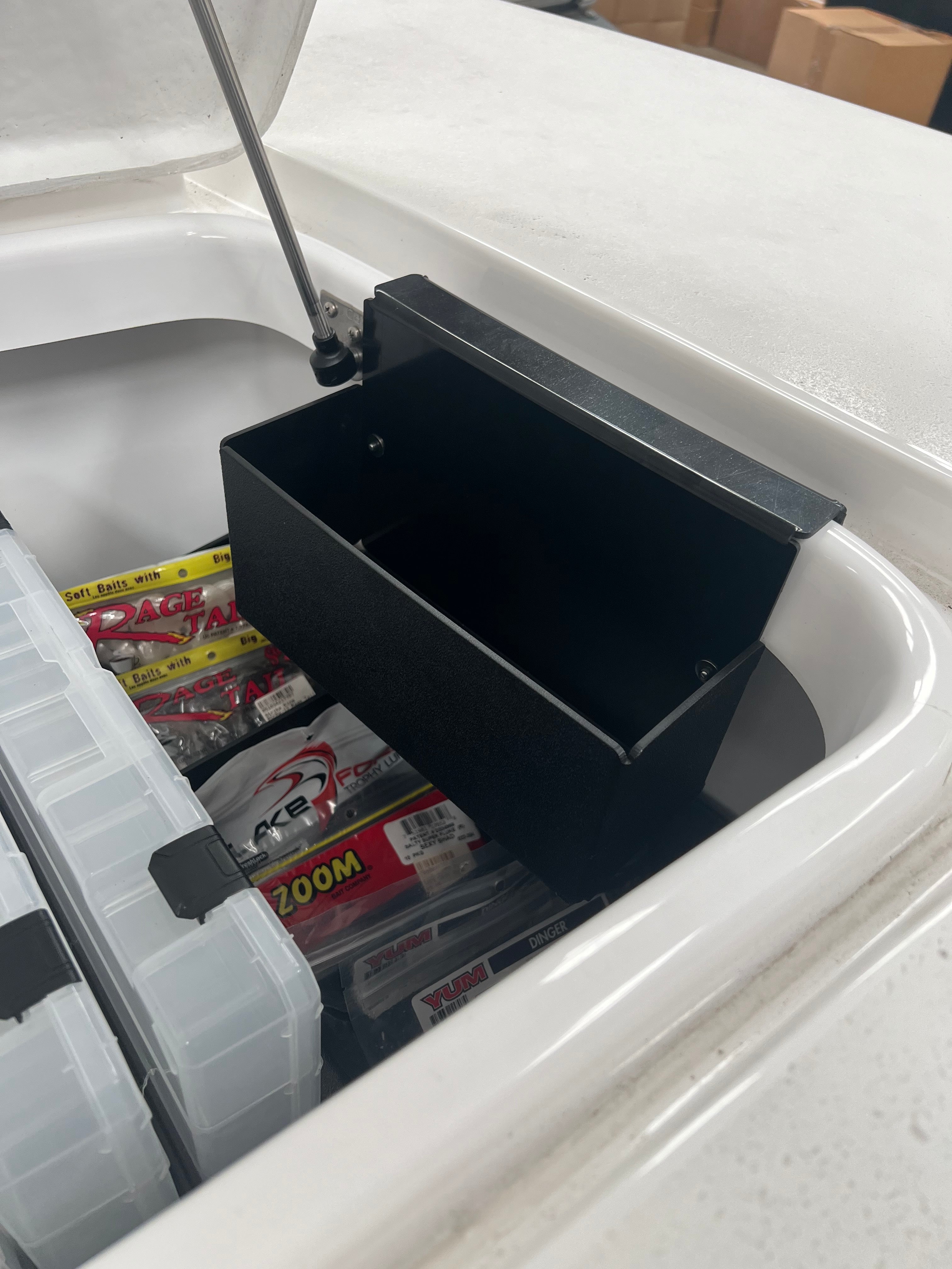 npdblaz0004-blazer-hanging-tray