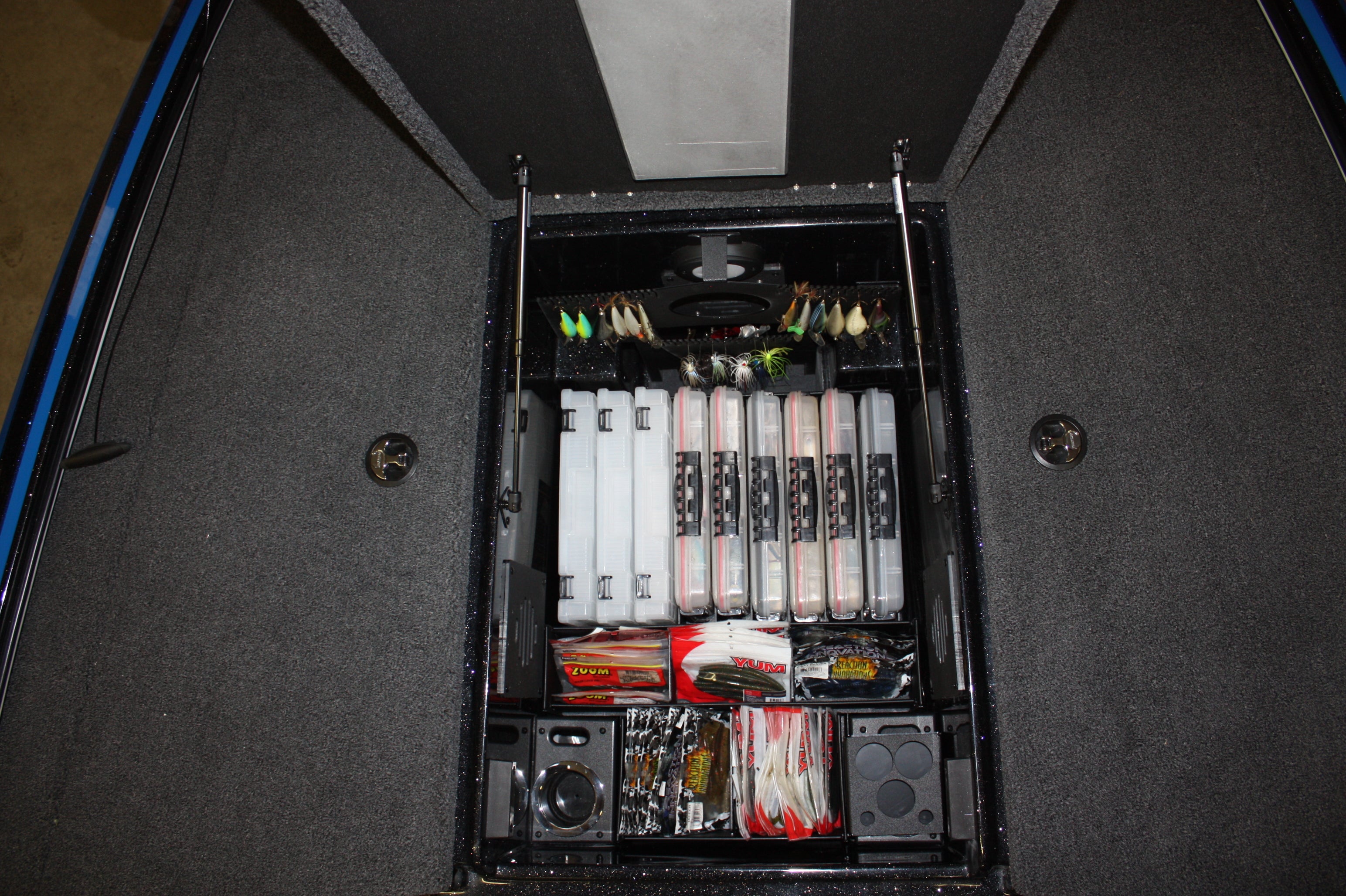 NPDNIT1901 NITRO Z19 FRONT DECK COMPARTMENT KIT