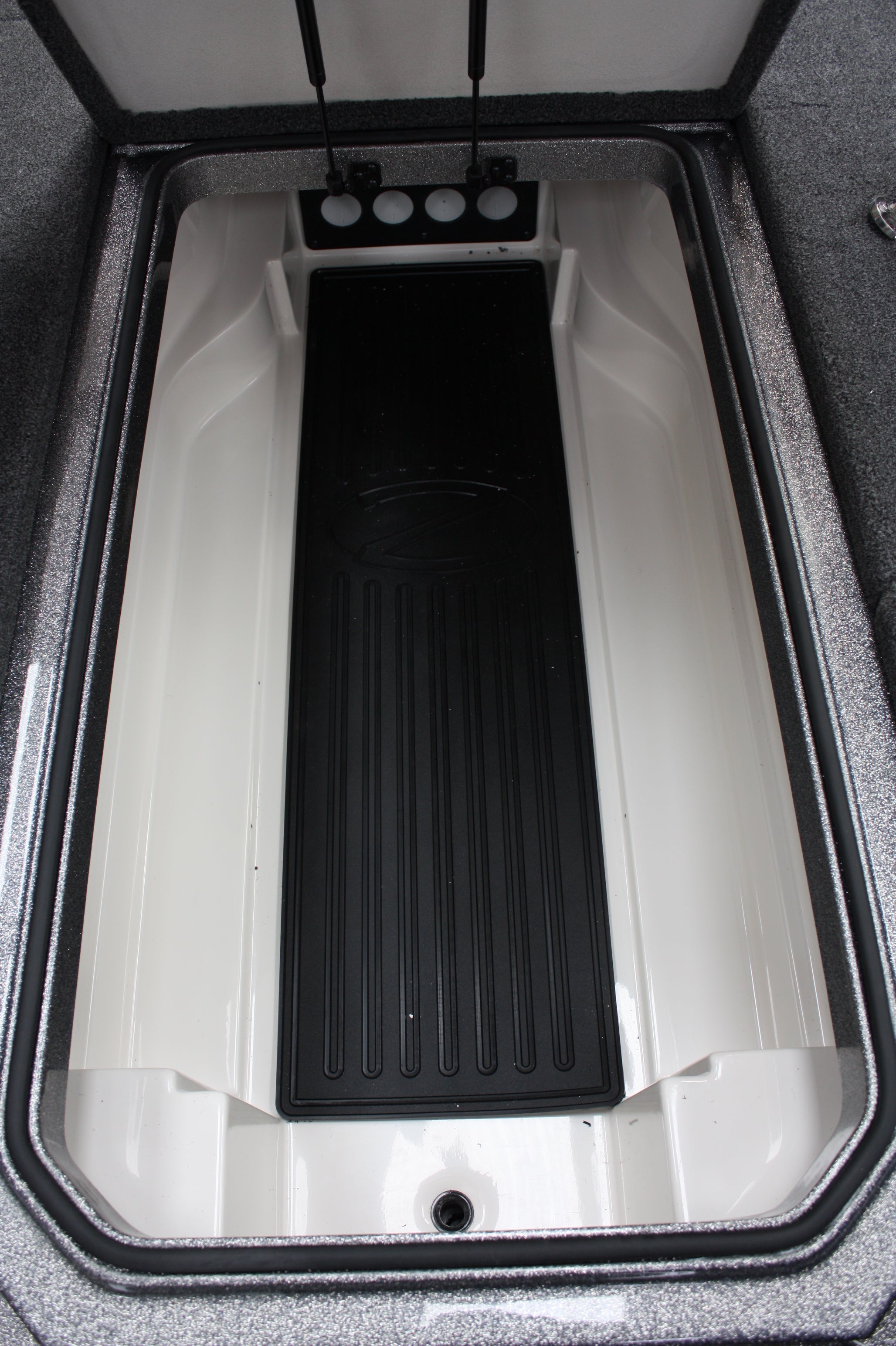 npdrang0016-ranger®-z185-2015-118c-center-compartment-kit