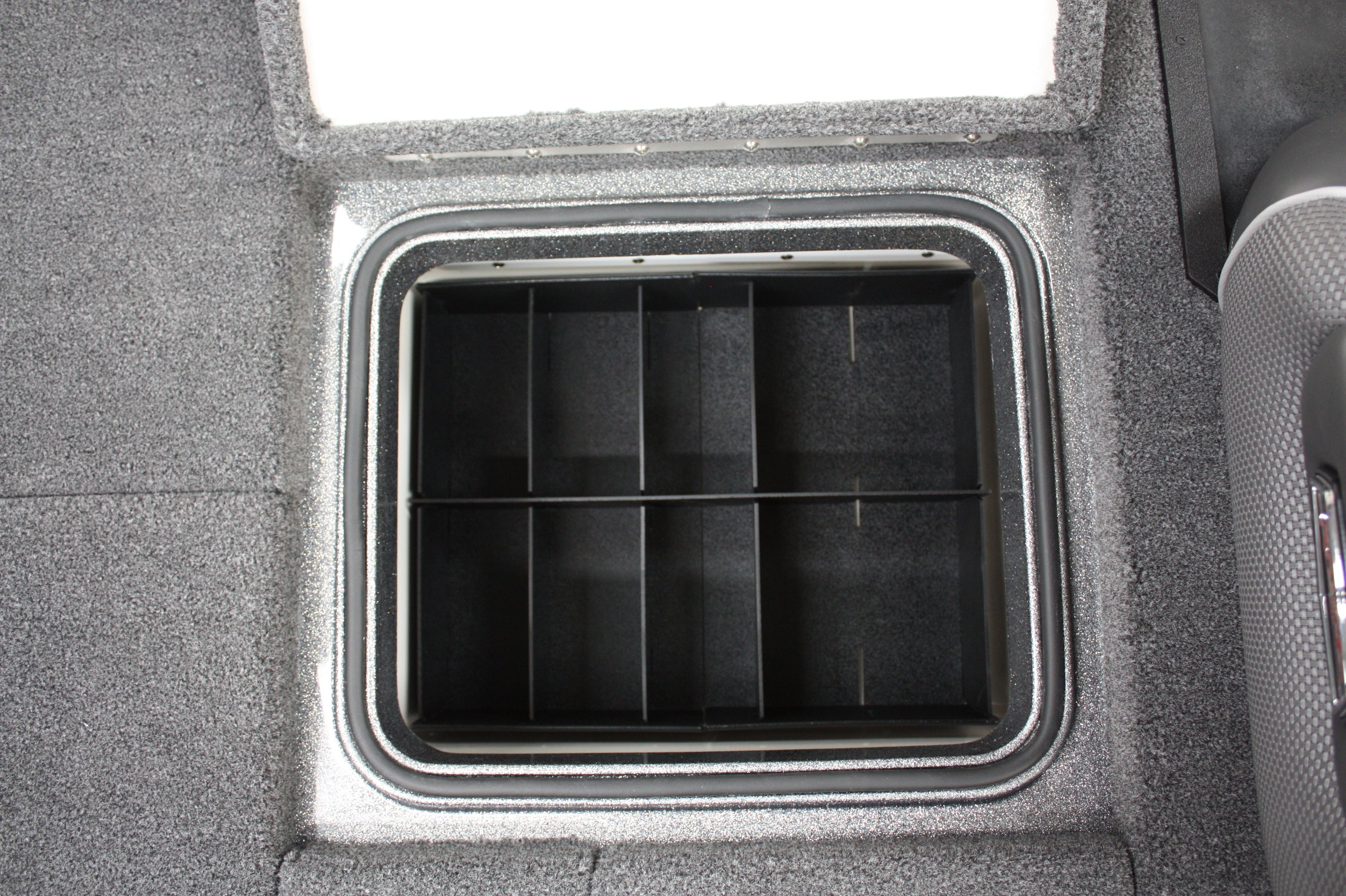 NPDRANG0018 Ranger® Z185 REAR COMPARTMENT SOFT BAIT ORGANIZER