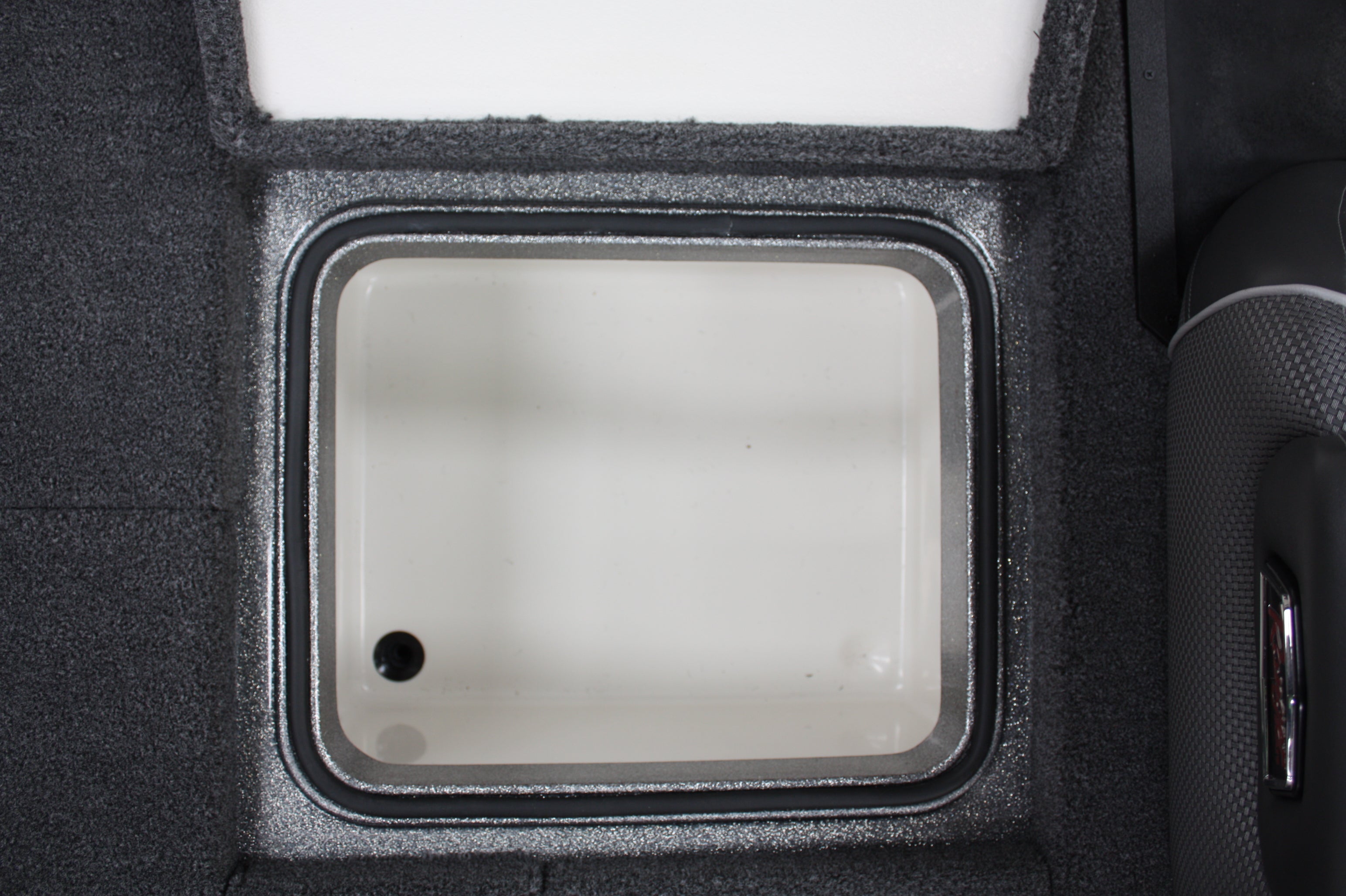 npdrang0018-ranger-z185-rear-compartment-soft-bait-organizer