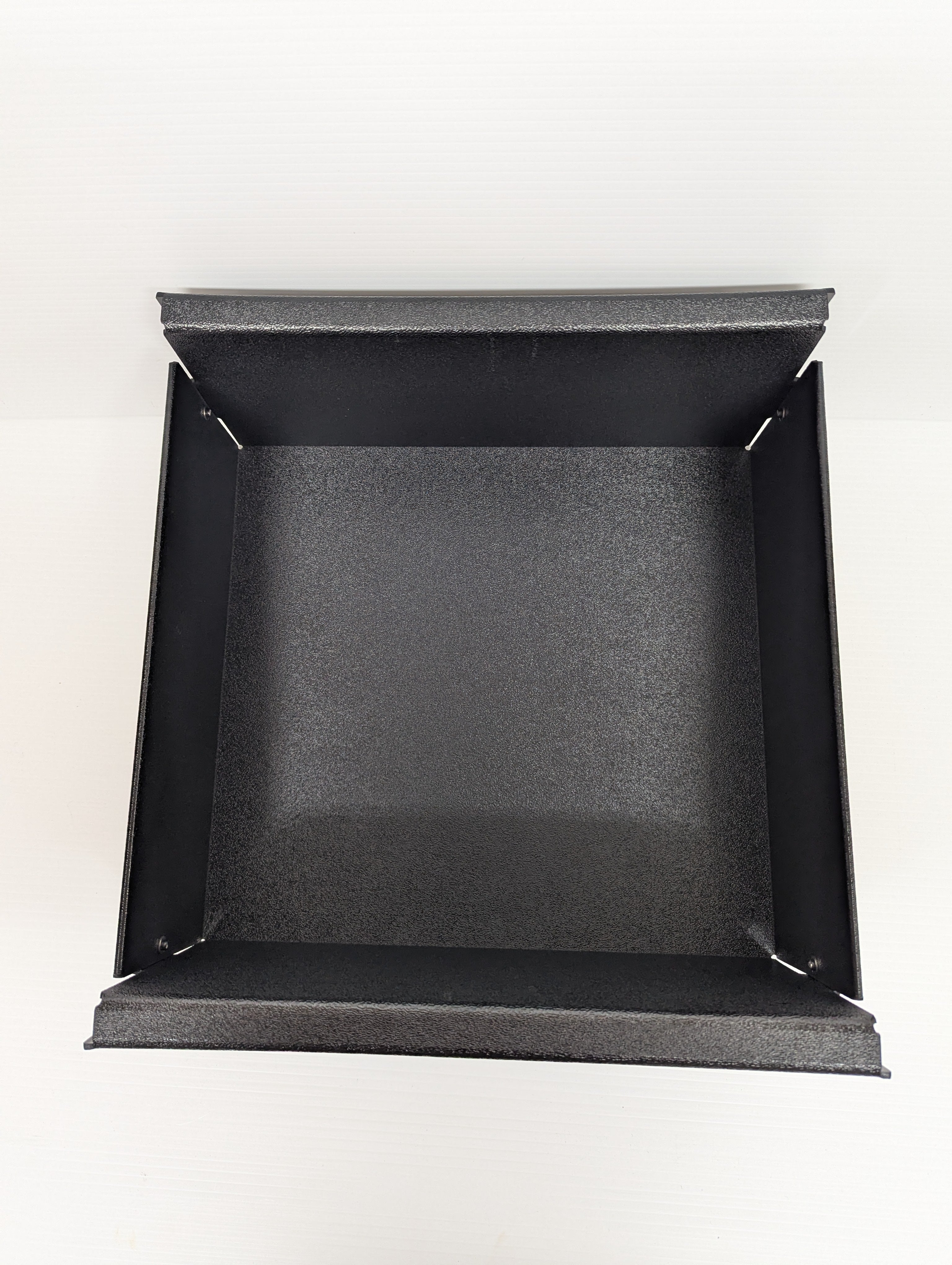 NPDSK0018 Skeeter® iCLASS BATTERY COMPARTMENT TRAY