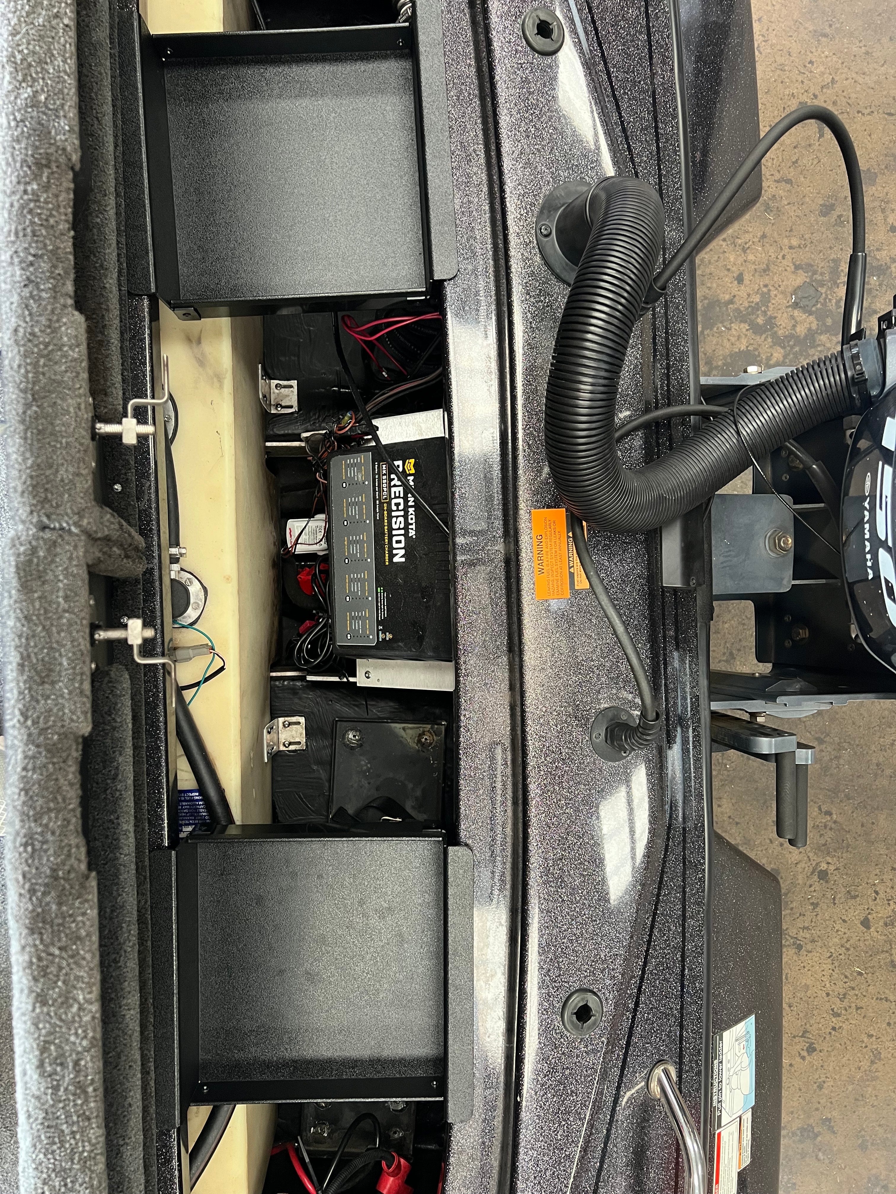 NPDSK0080 2022 ZX150 Skeeter® BATTERY COMPARTMENT TRAY