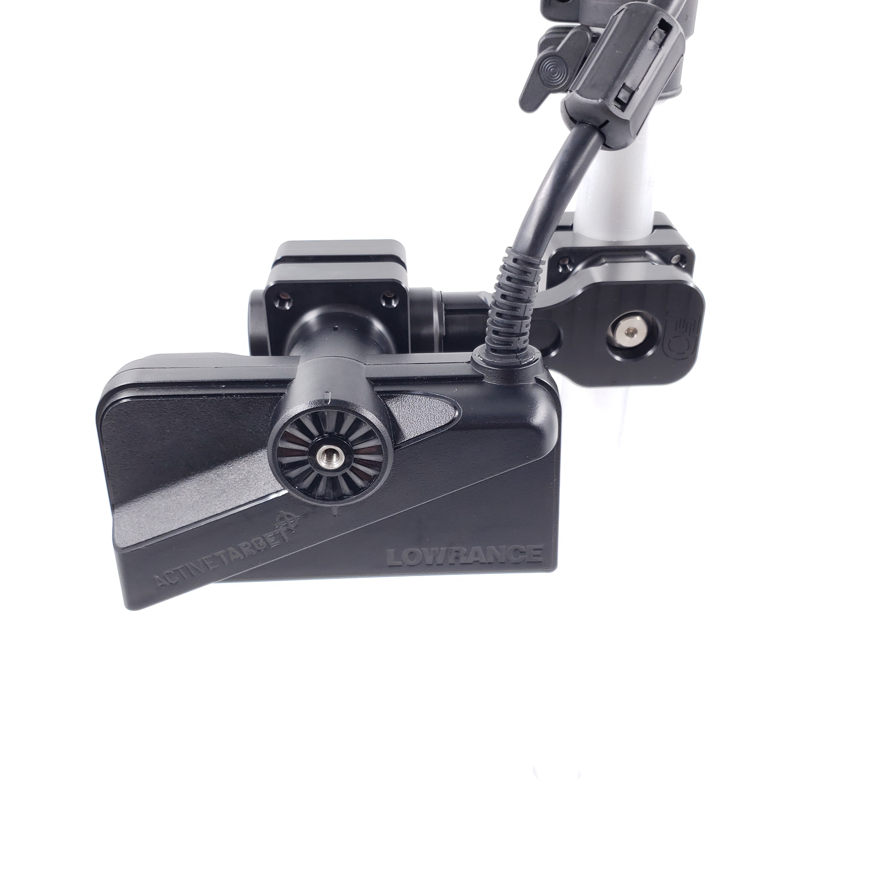 DOMINATOR-LOWRANCE ACTIVE TARGET MOUNT FOR TROLLING MOTOR OR POLE SYSTEM / F.O. LINK SPACER NOT INCLUDED