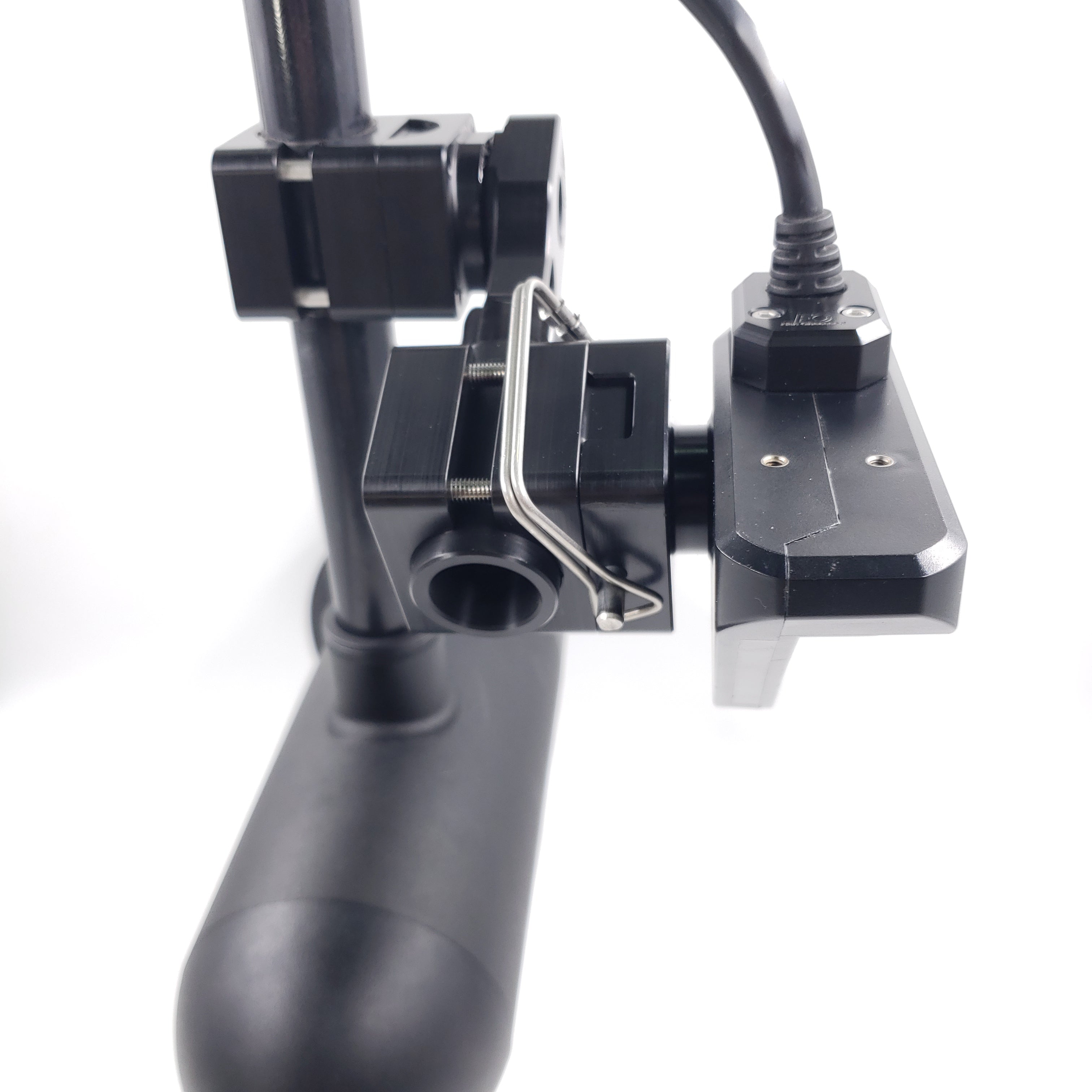 DOMINATOR-GARMIN LVS32 QUICK RELEASE MOUNT FOR TROLLING MOTOR / F.O. LINK SPACER INCLUDED