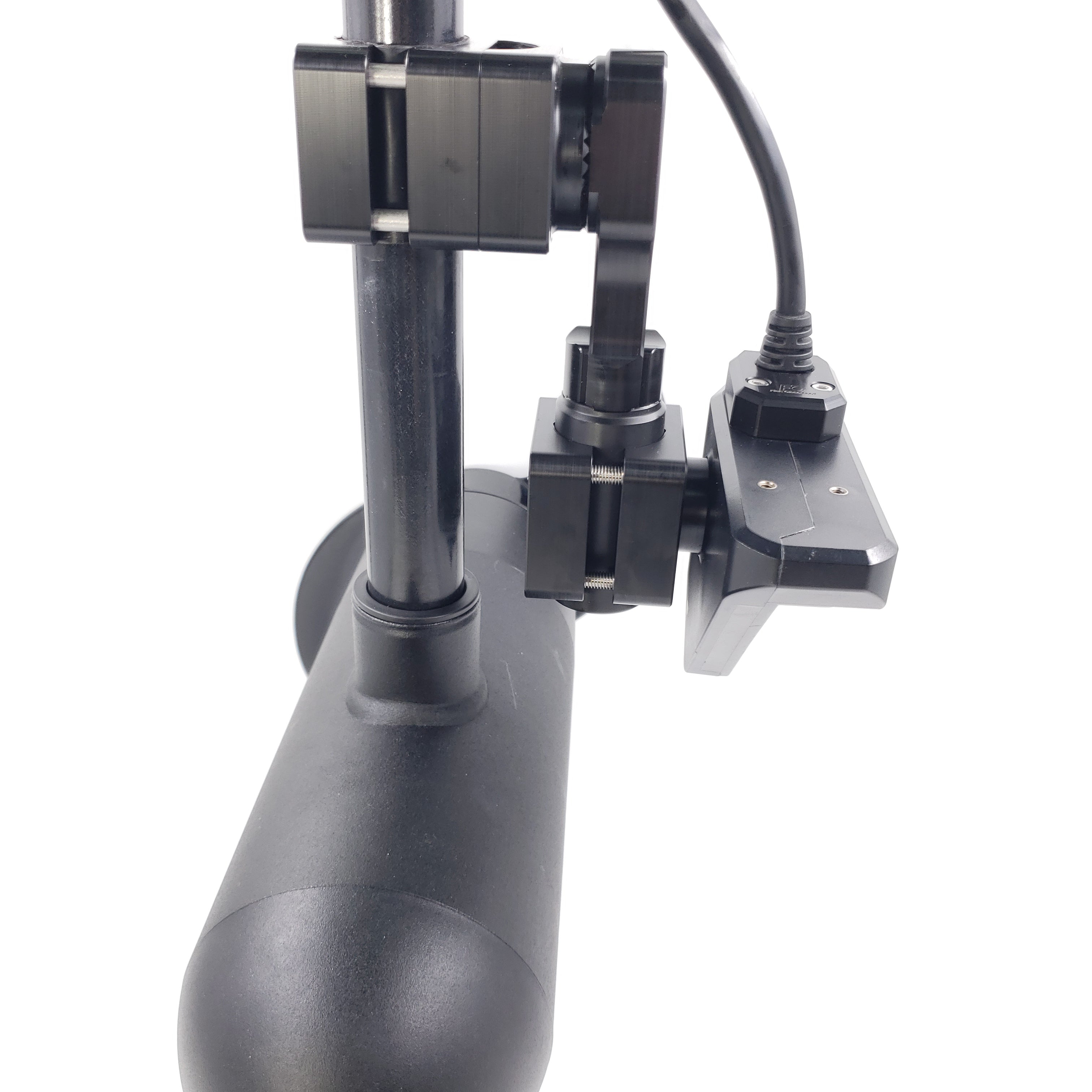 DOMINATOR-GARMIN LVS32 MOUNT FOR TROLLING MOTOR / F.O. LINK SPACER INCLUDED