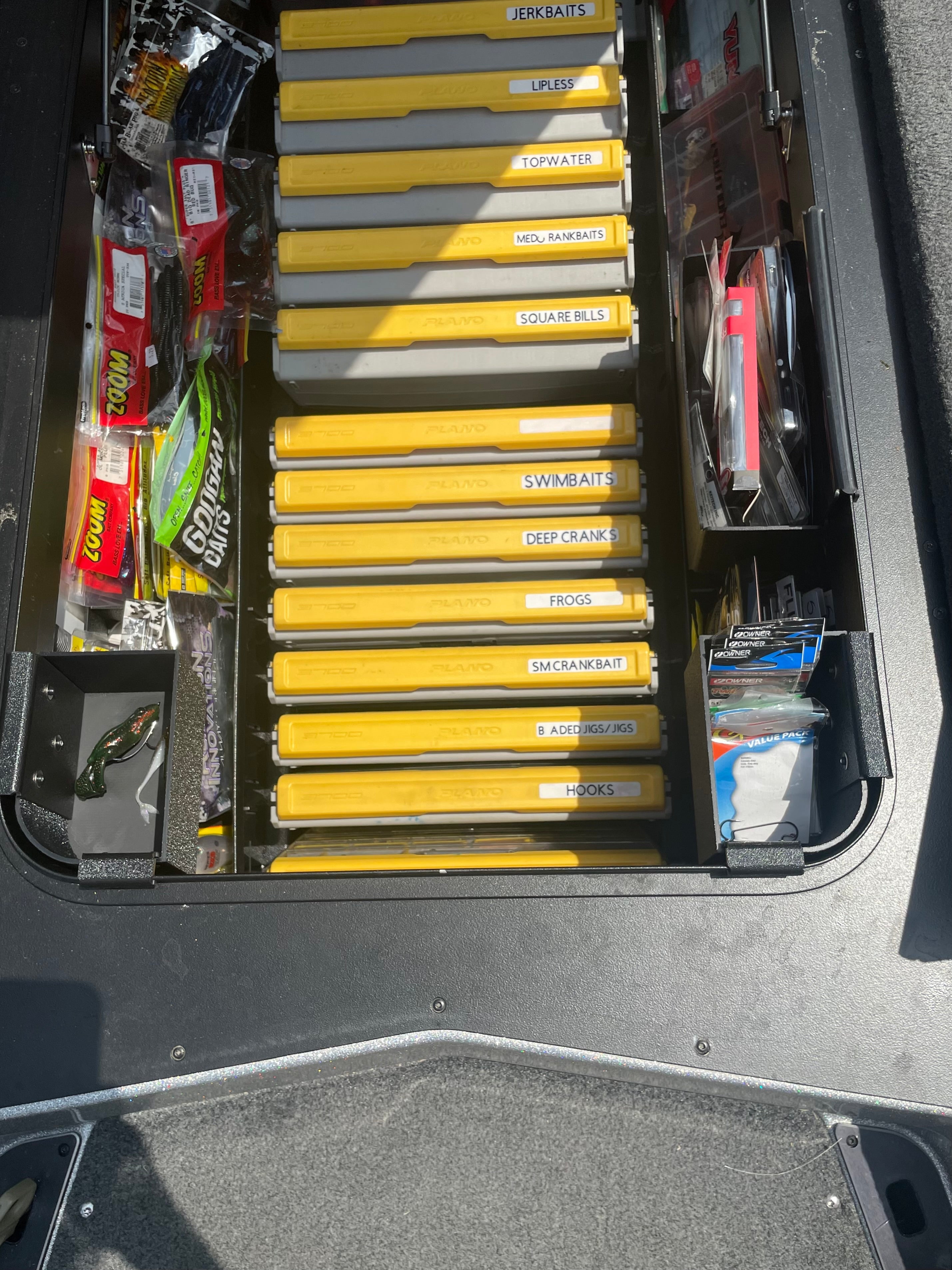 NPDSK0067 Skeeter® FX, ZX, ZXR, FXR 21 (NOT FXR20/FX20) CORNER CATCH ALL HANGING TRAY