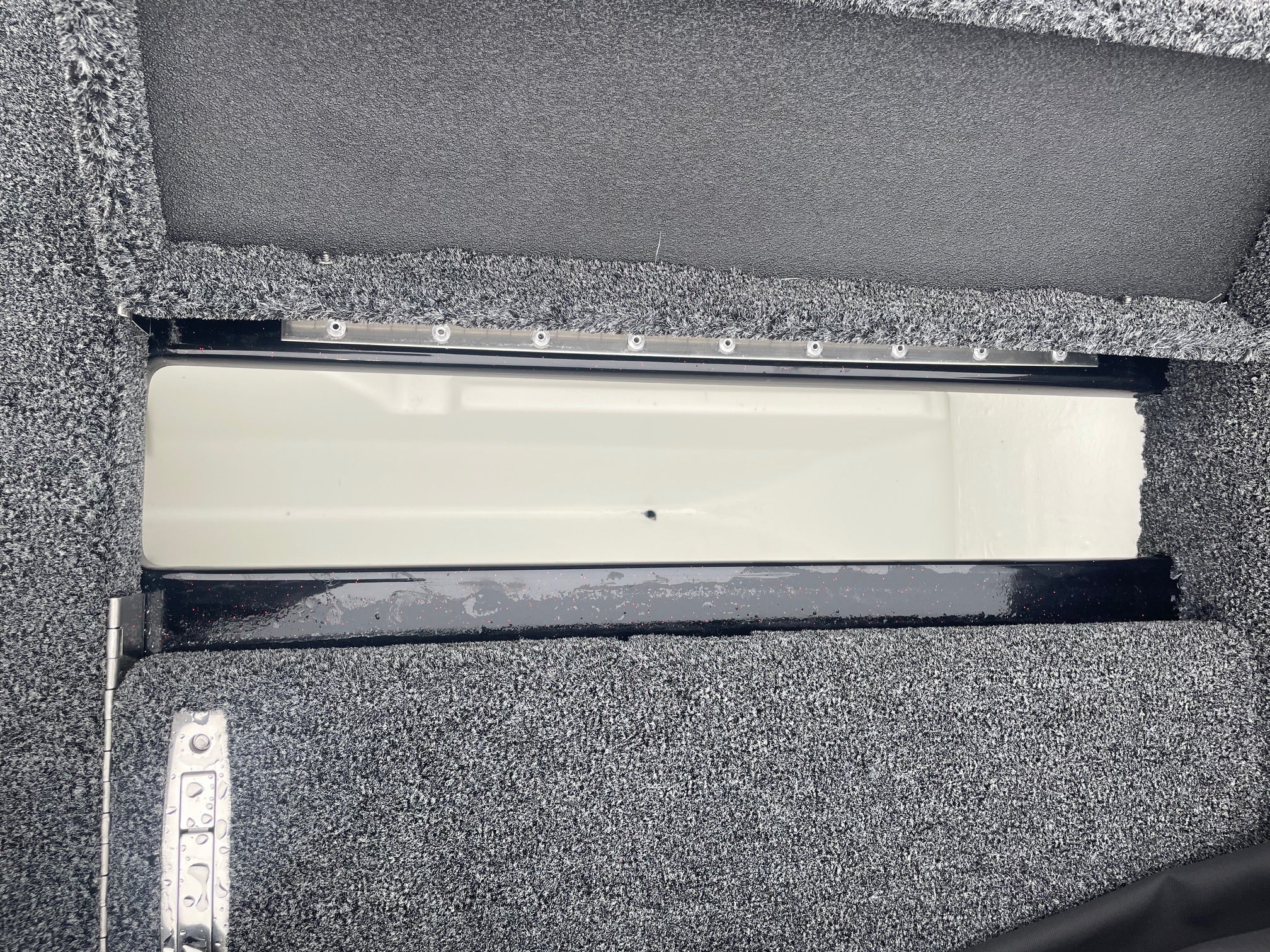 NPDBC0007 2022 - Current BASS CAT PUMA STS NET TRAY