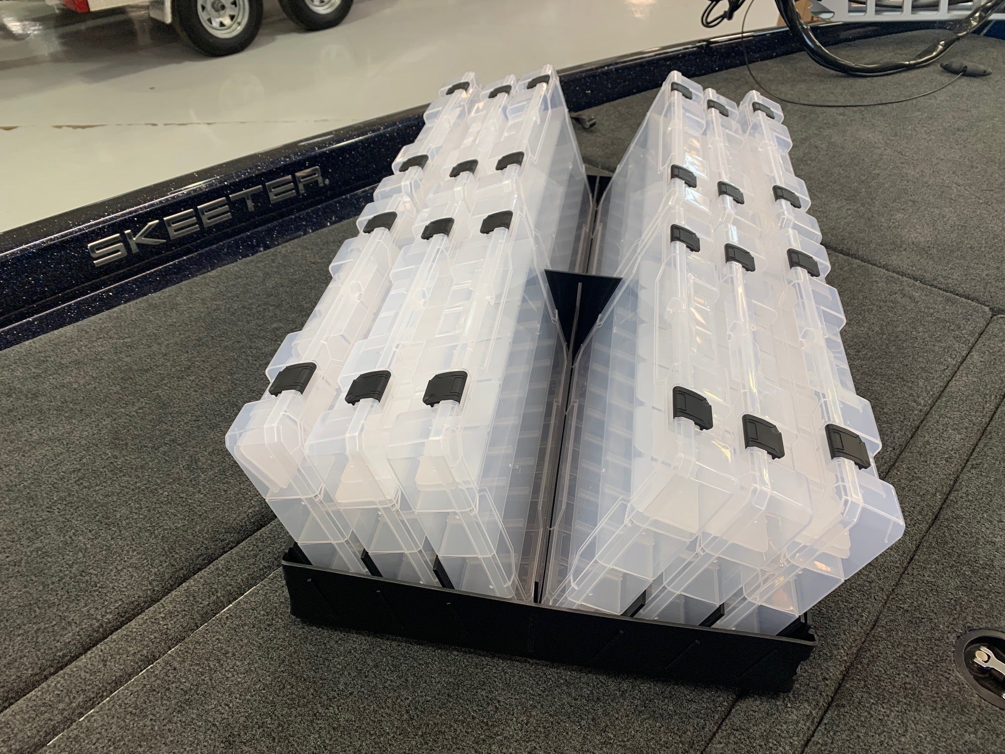 NPDSK0042 Skeeter® 2018-2020 ZX225/250 CENTER COMPARTMENT ORGANIZER