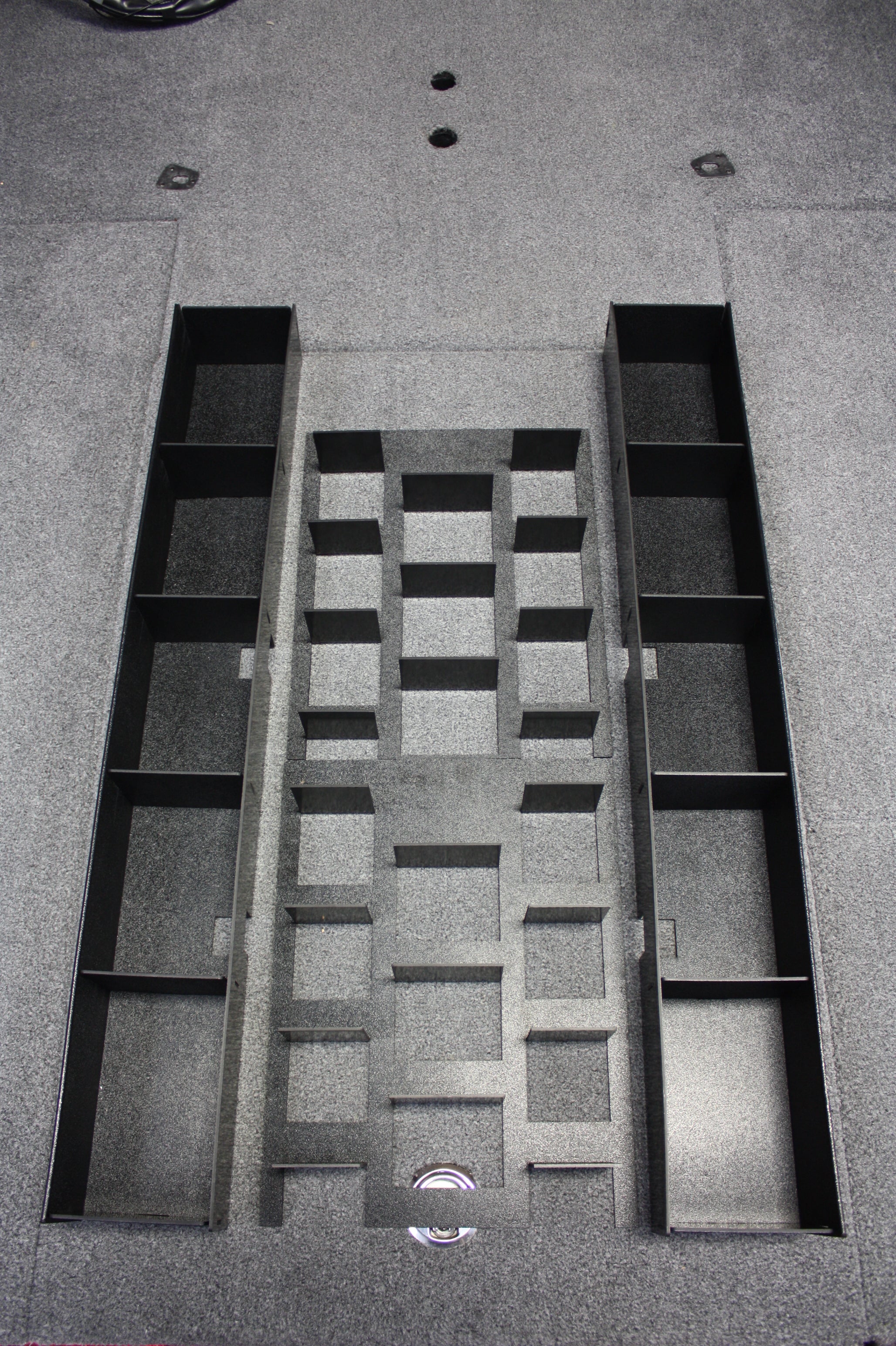 NPDFAL0013  2022 FALCON F21 PREDATOR 3700 DEEP TACKLE TRAY RACK