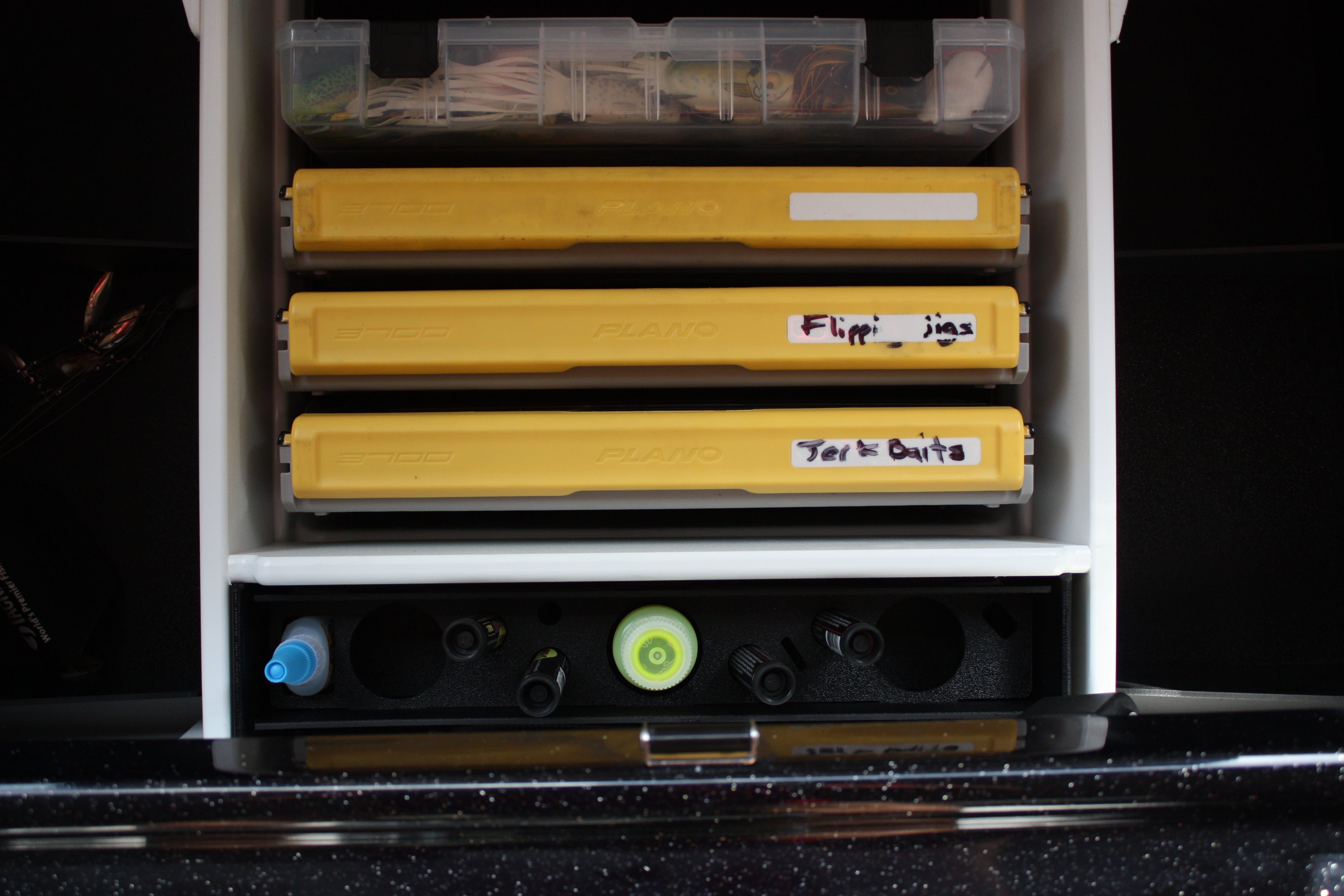 NPDPH0024 PHOENIX  2023 920/921, ELITE II MODELS CENTER COMPARTMENT DYE TRAY