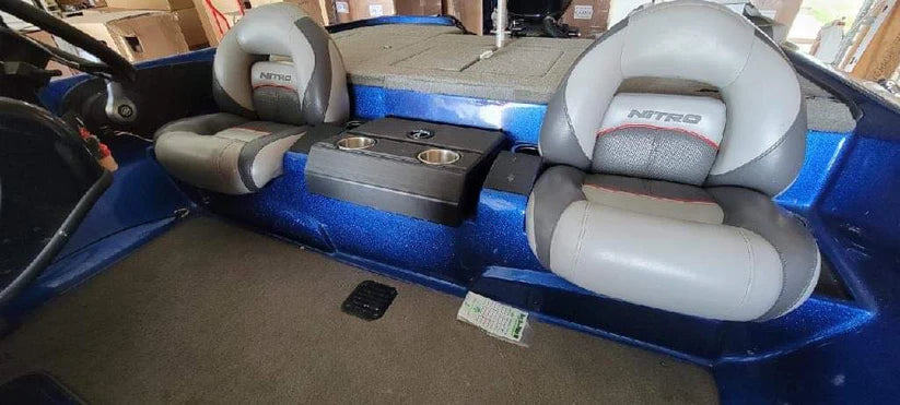 BassBoatWired Center Storage Console with Dry Hatch