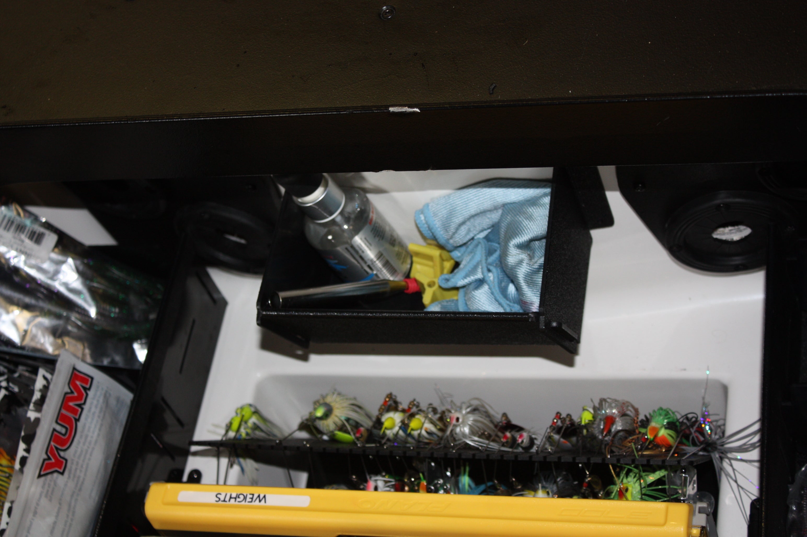 NPDSK0020  Skeeter® 2020-2023 FXR  2022-2025 ZXR CENTER COMPARTMENT CATCH ALL TRAY