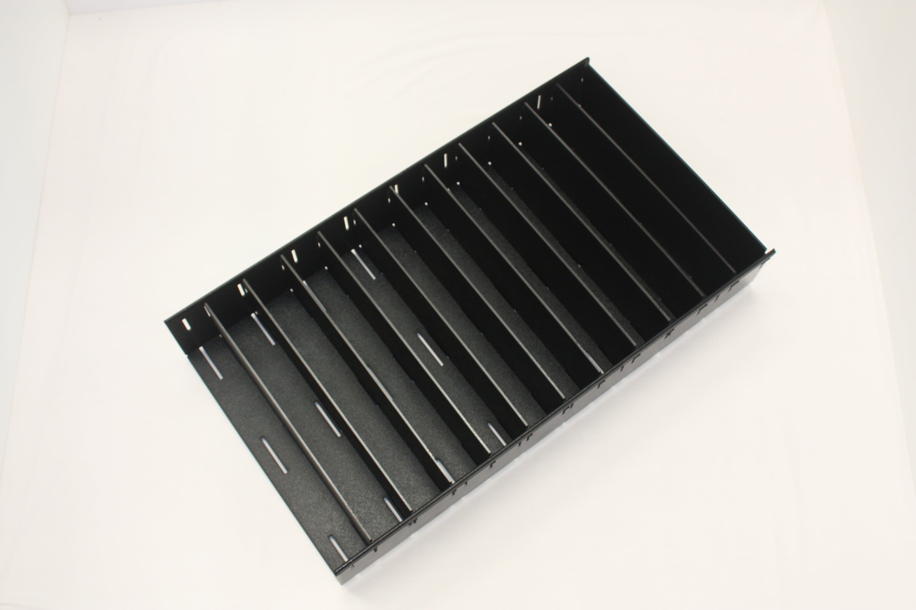 npdsk0001-fxr-center-compartment-plano-box-tray