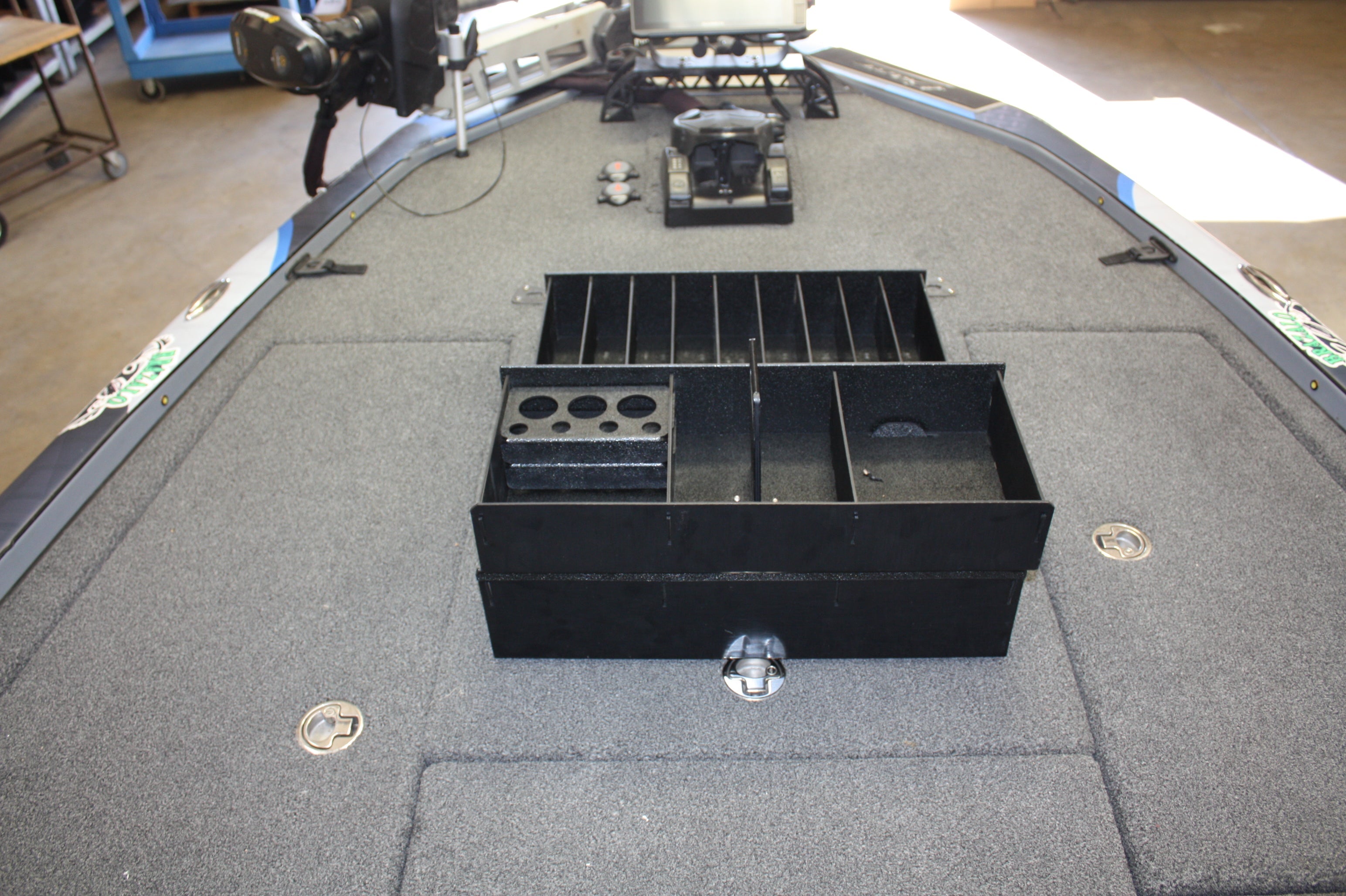 NPDBLAZ0001 BLAZER 625 PRO ELITE CENTER COMPARTMENT KIT/2022 650 PRO TOUR