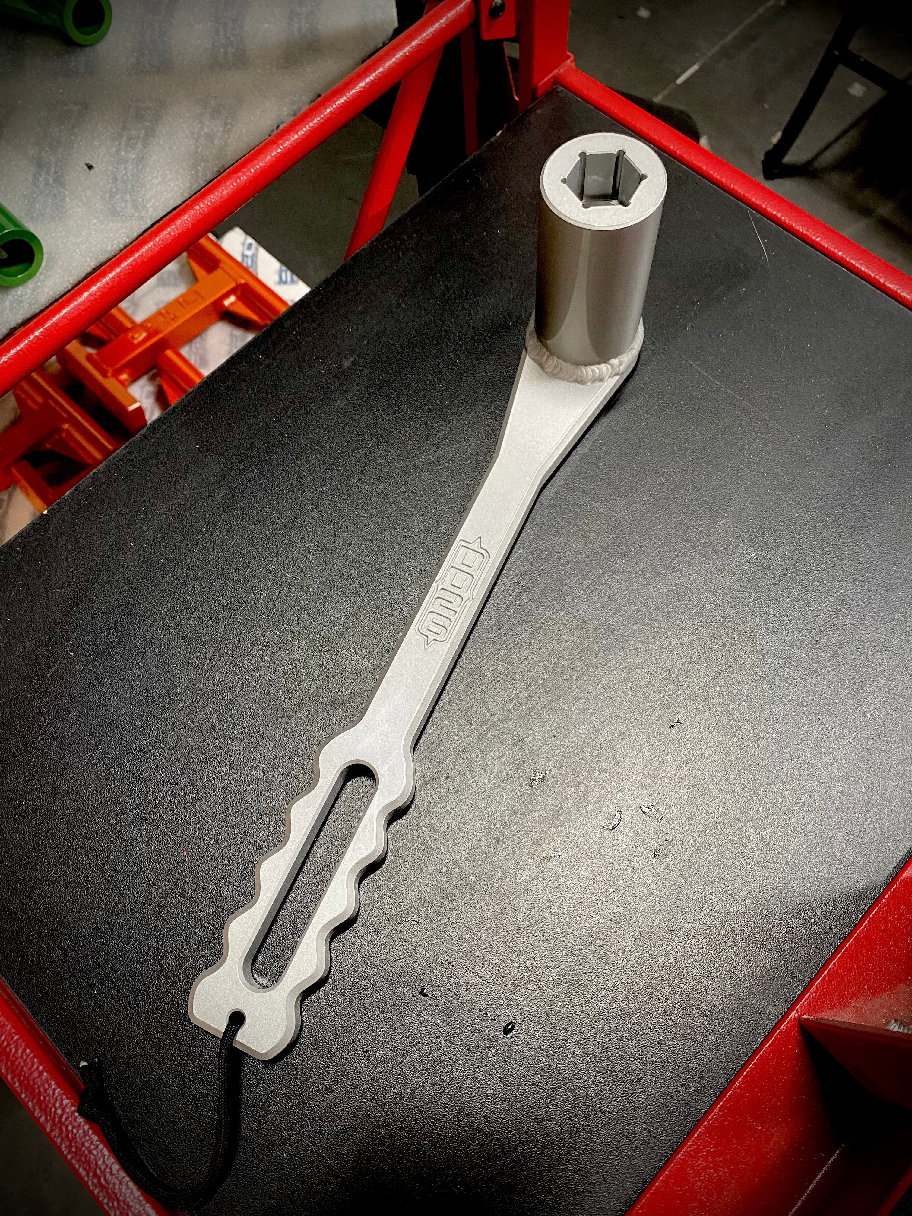 DD26 Fishing Brett Hite Inspired Ultimate Prop Wrench