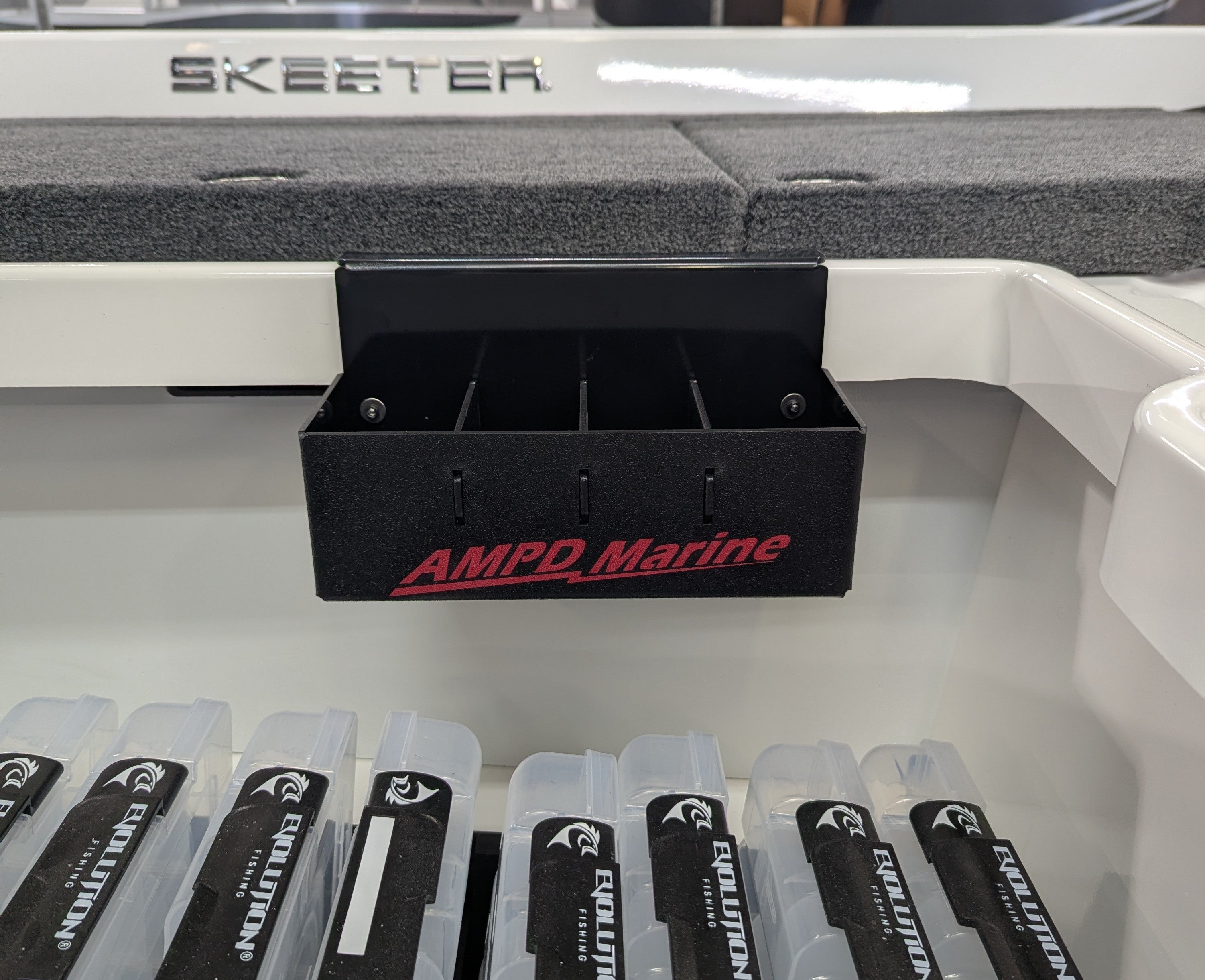 NPDSK0088 2026 Skeeter®, ZXE DIVIDED CATCH ALL HANGING TRAY