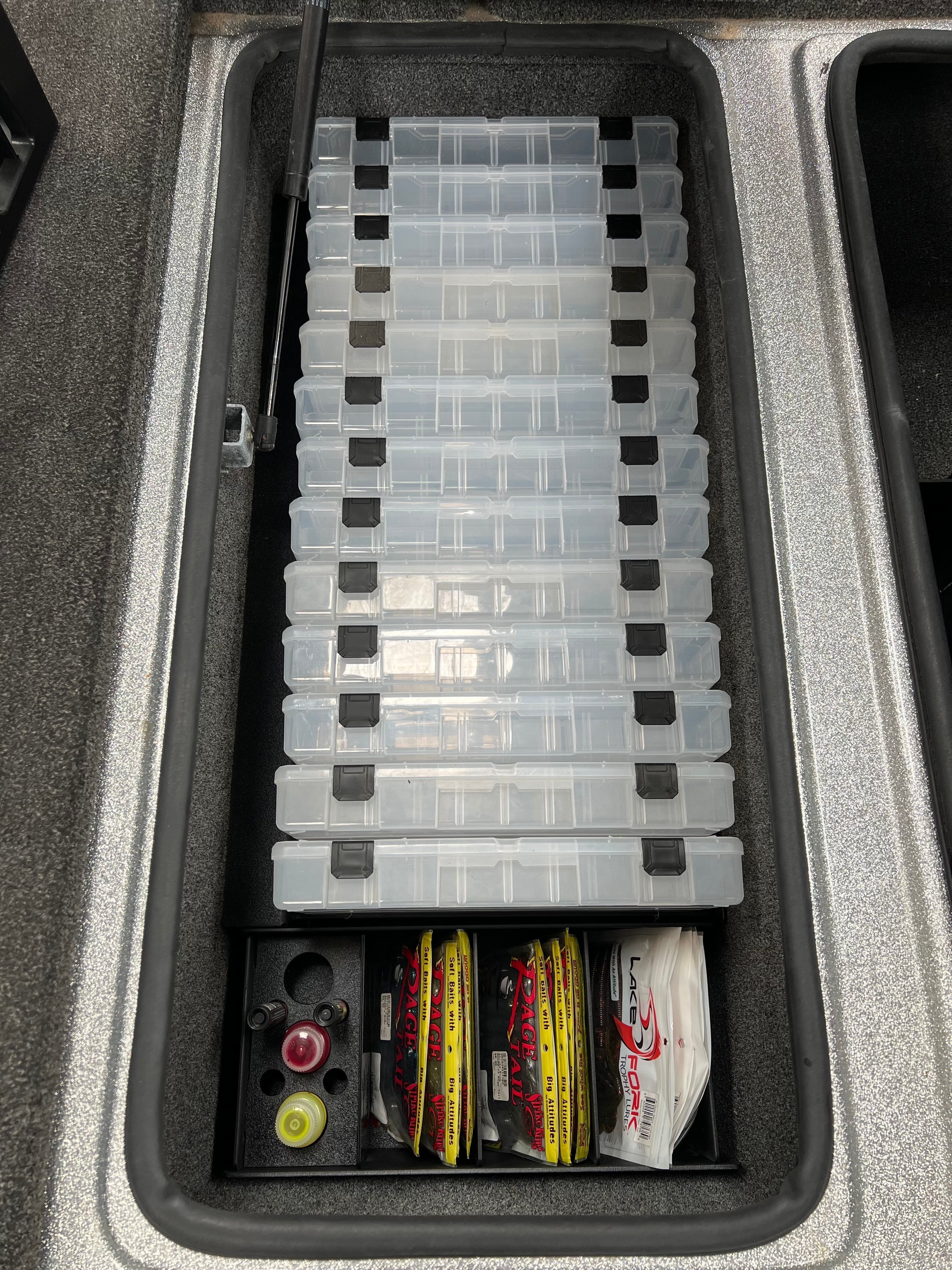 NPDLEG0004 2013 LEGEND ALPHA 211 CENTER COMPARTMENT KIT